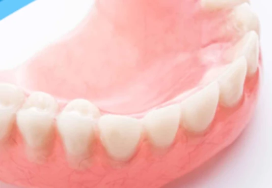 ฟันปลอม ถอดได้